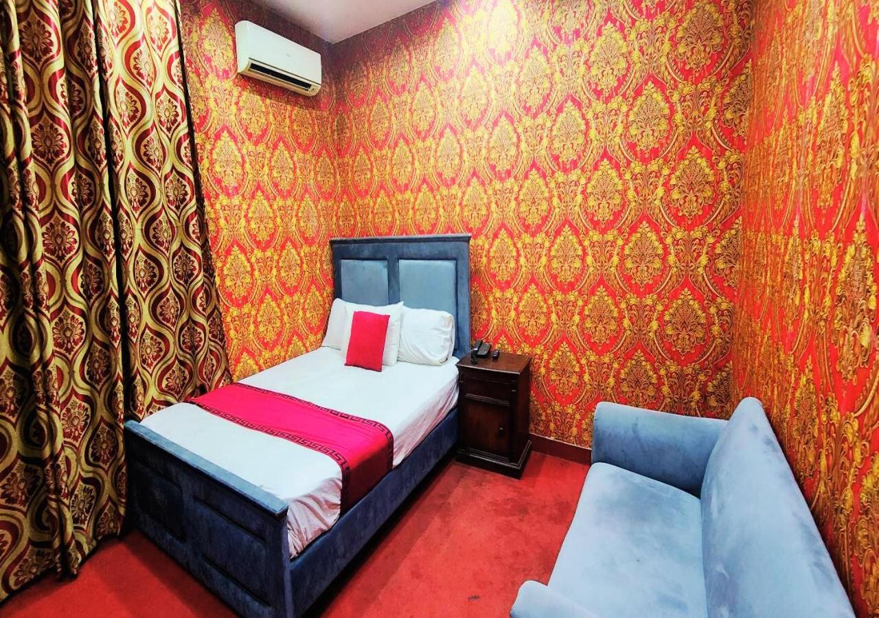 Sapphire Inn Motel Lahore Luaran gambar